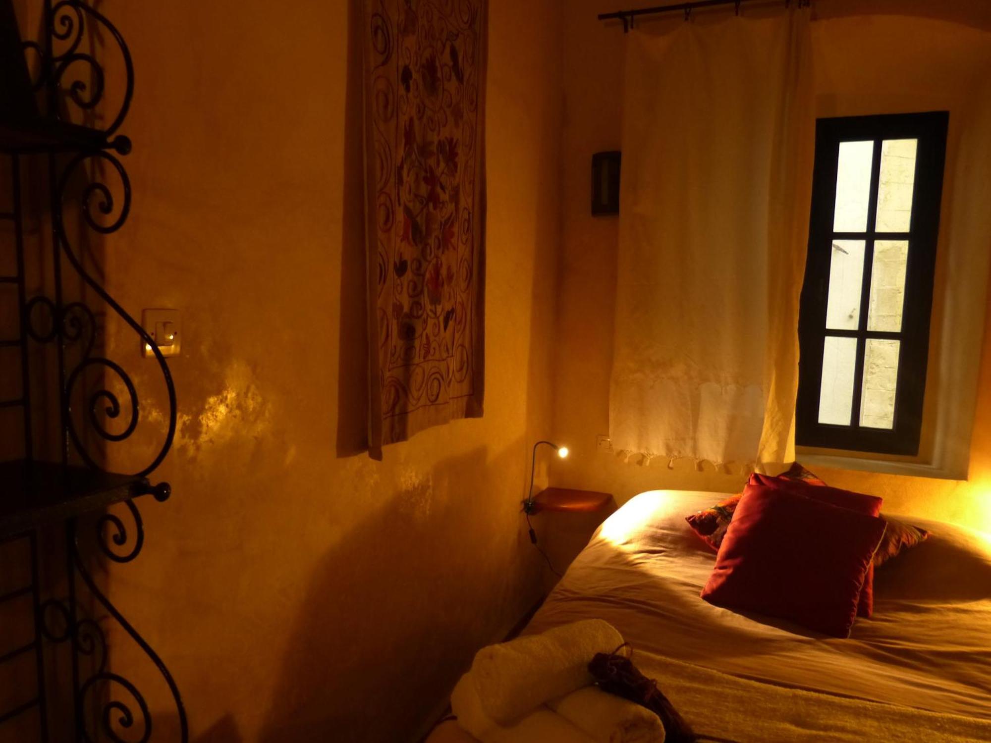 Daranur Hotel Szavíra Szoba fotó